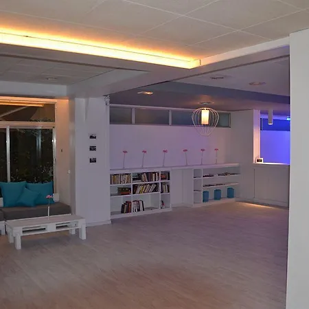 Solvi - Adults Only 2* Vilanova i la Geltru
